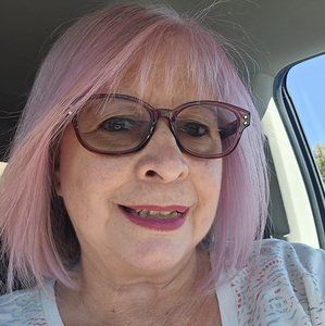 Meet your Posher, Sandy